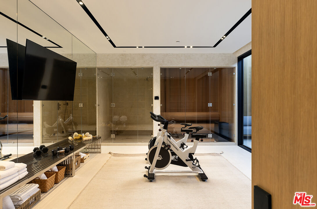 Property photo 43