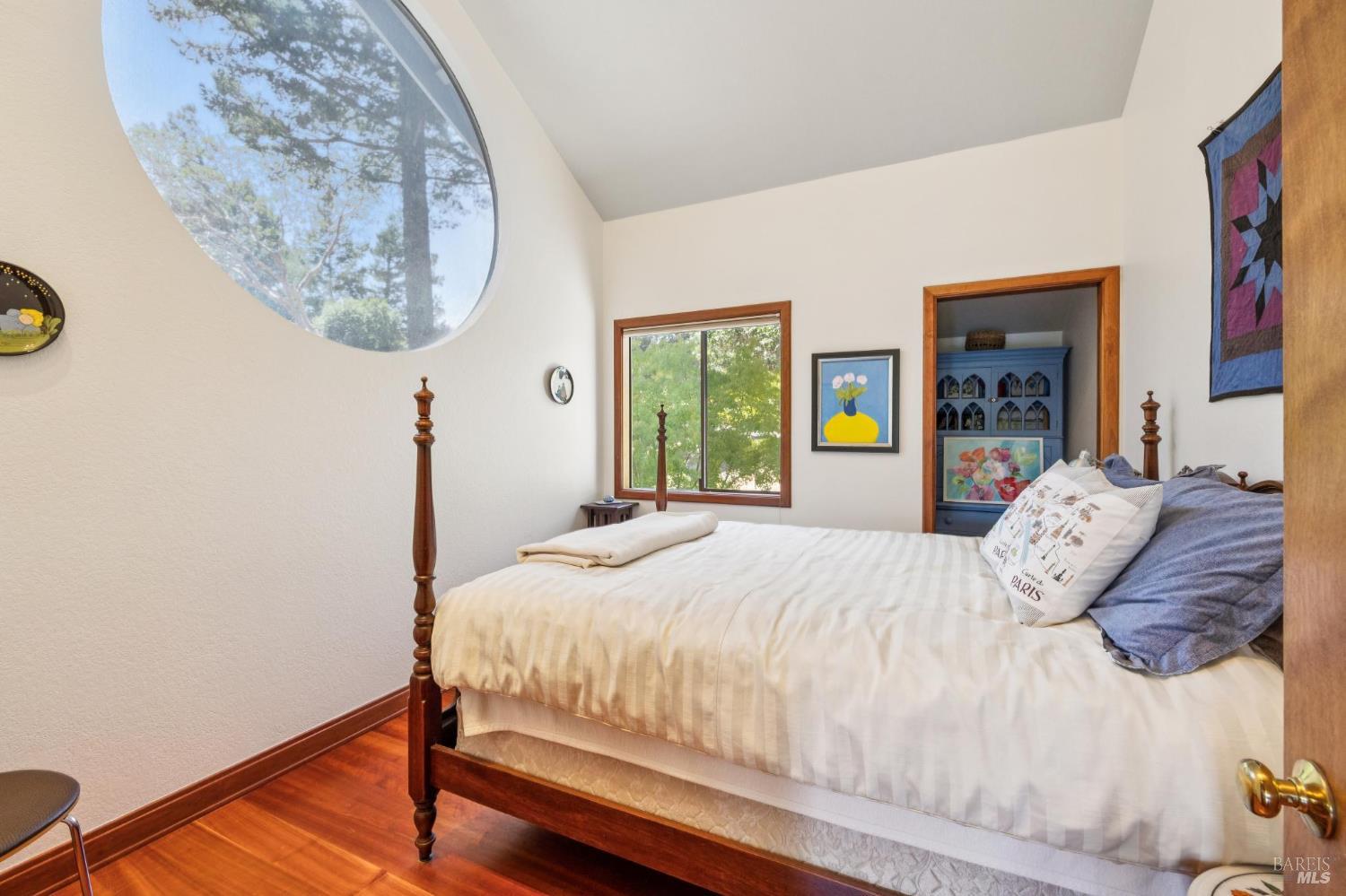 Property photo 33