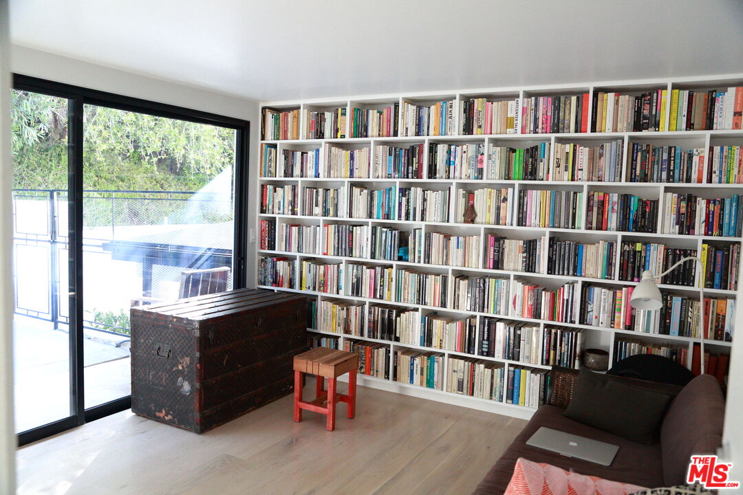Property photo 28
