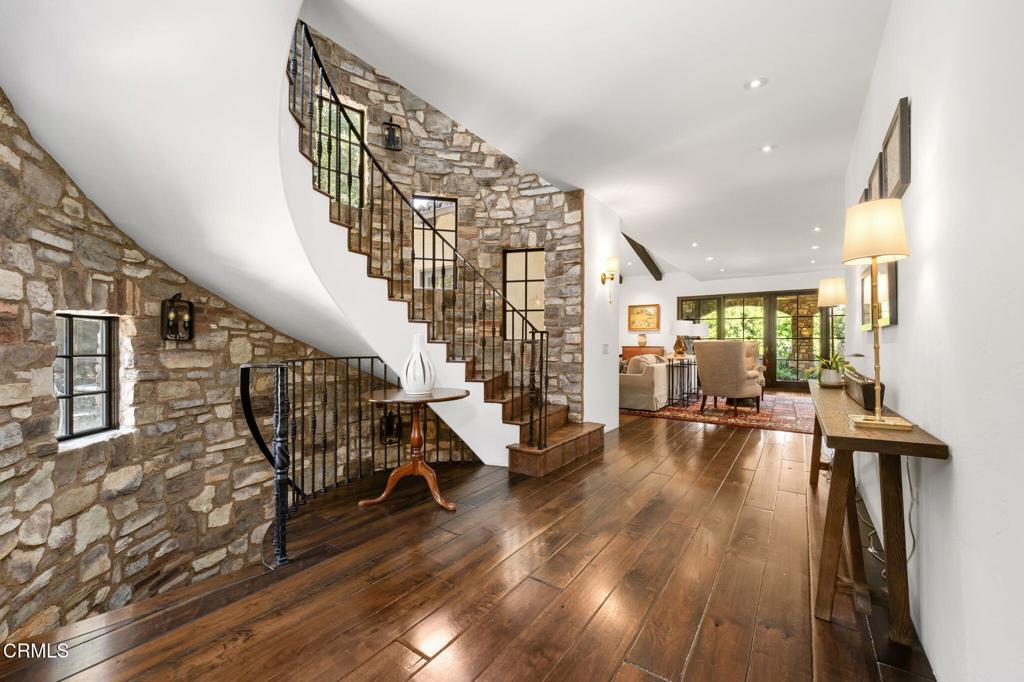 Property photo 50