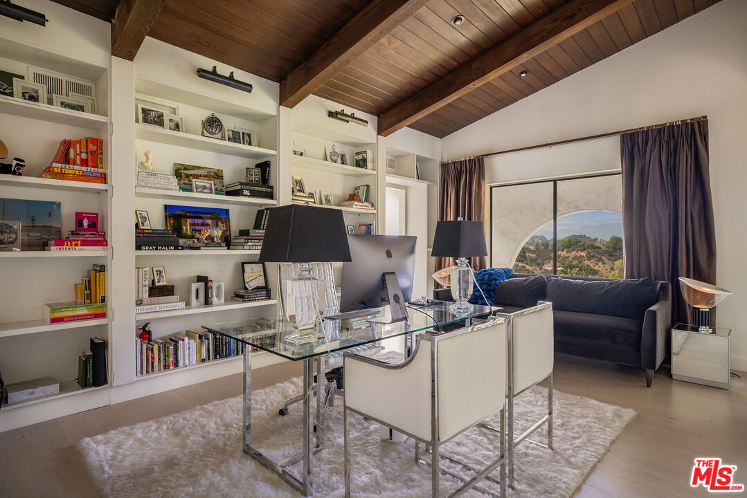 Property photo 33