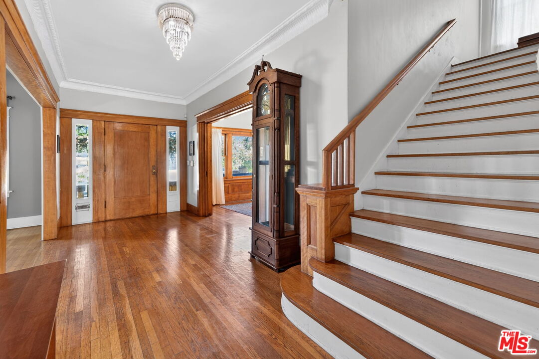 Property photo 32