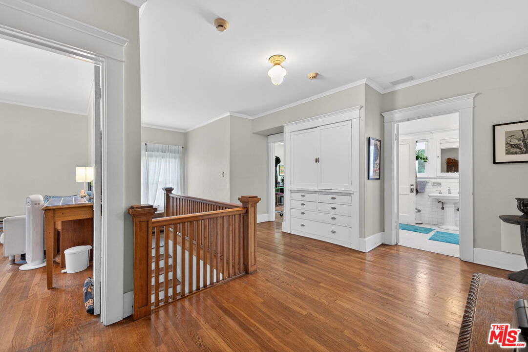 Property photo 34