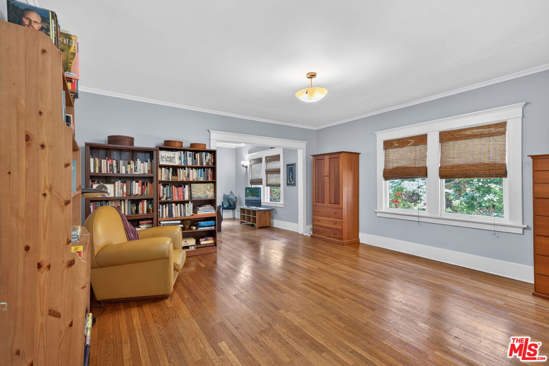 Property photo 35