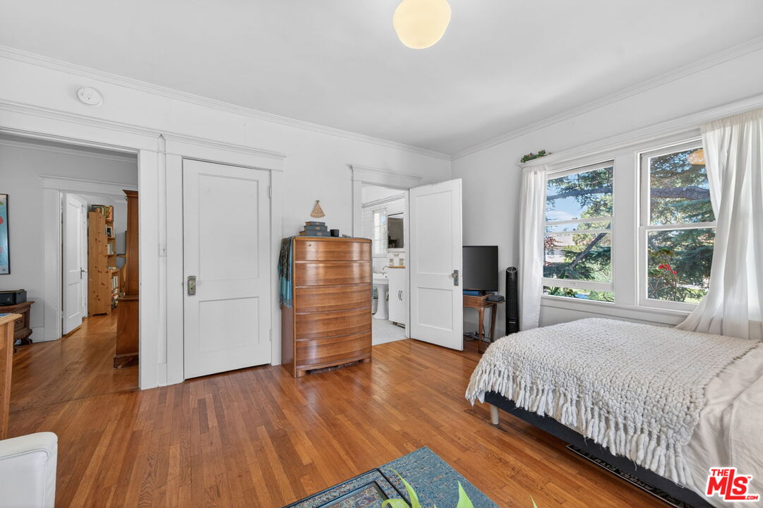 Property photo 44