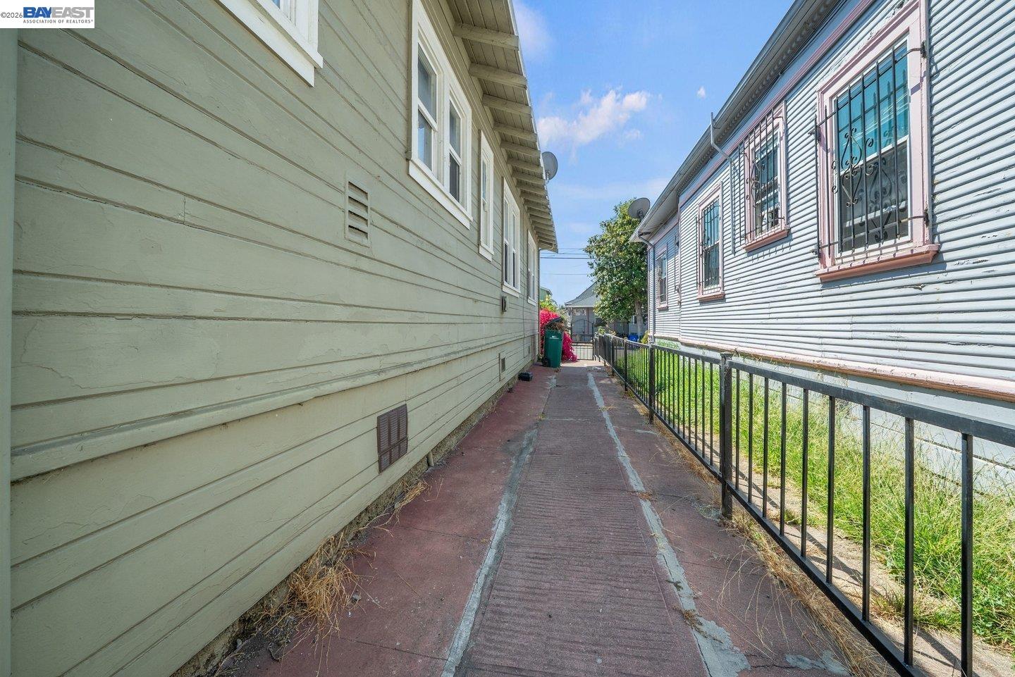 Property photo 33