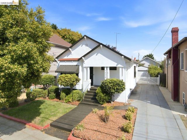 Property photo 37