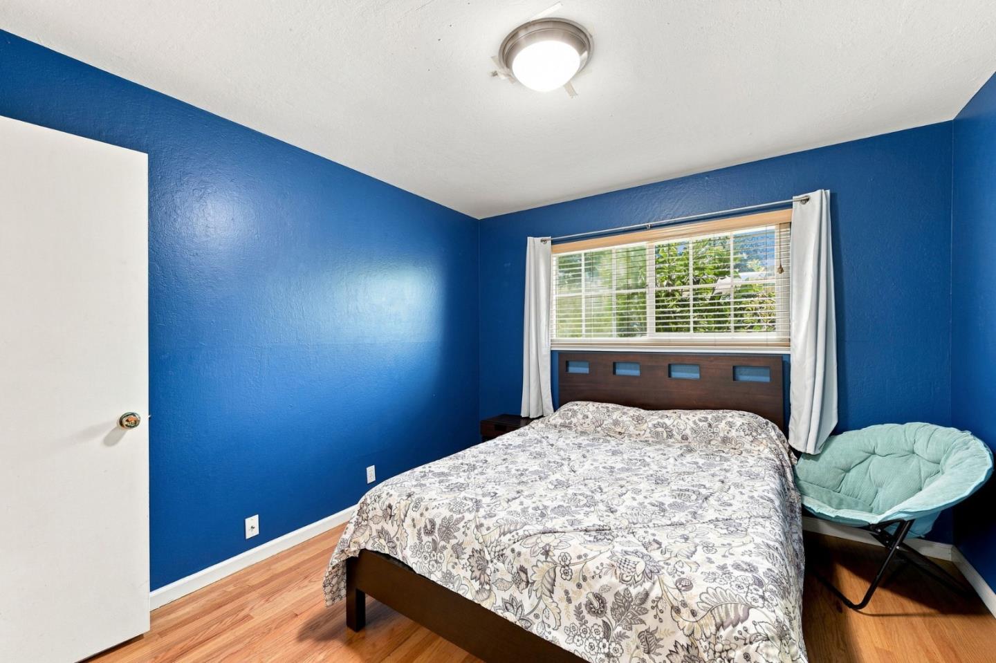 Property photo 37