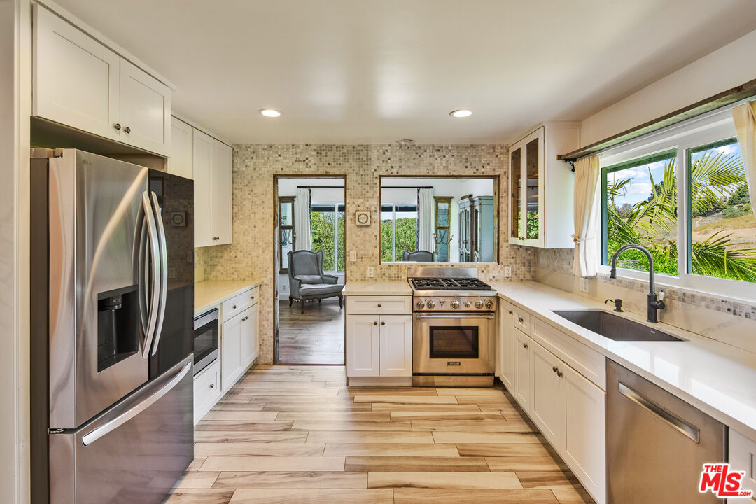 Property photo 20