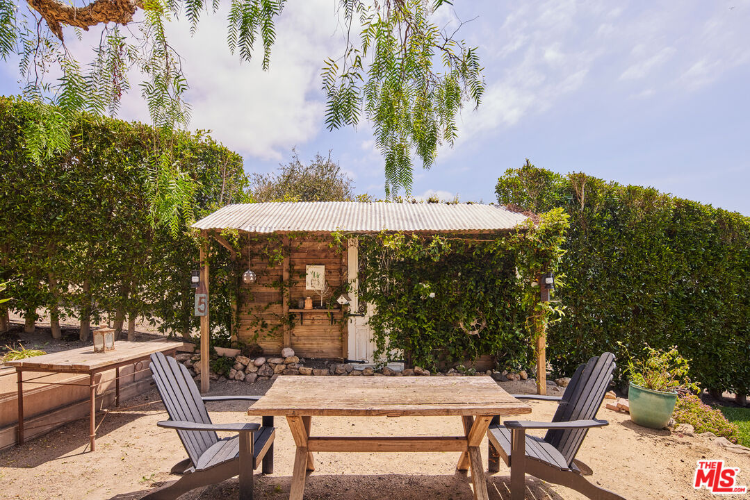 Property photo 32