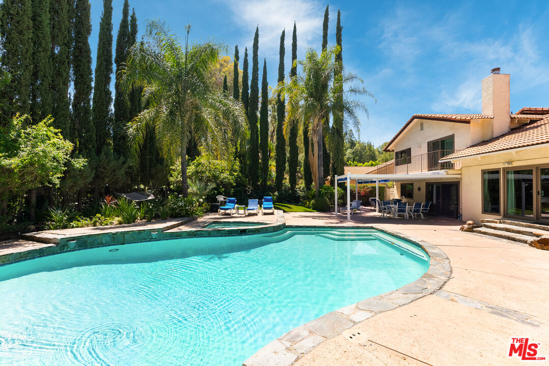 Property photo 16