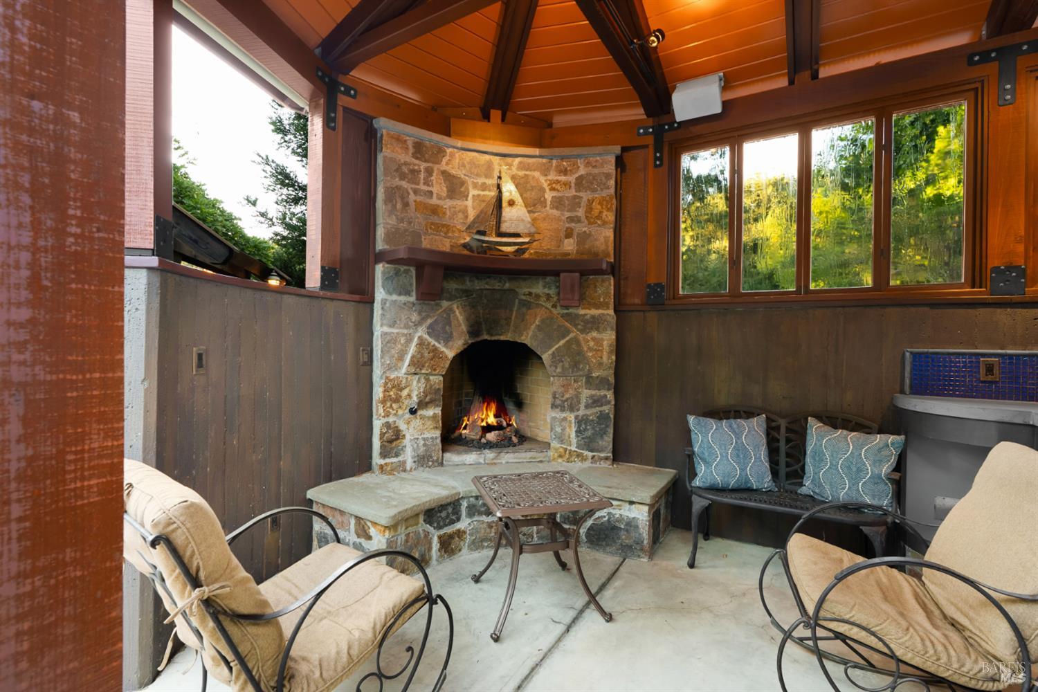 Property photo 24