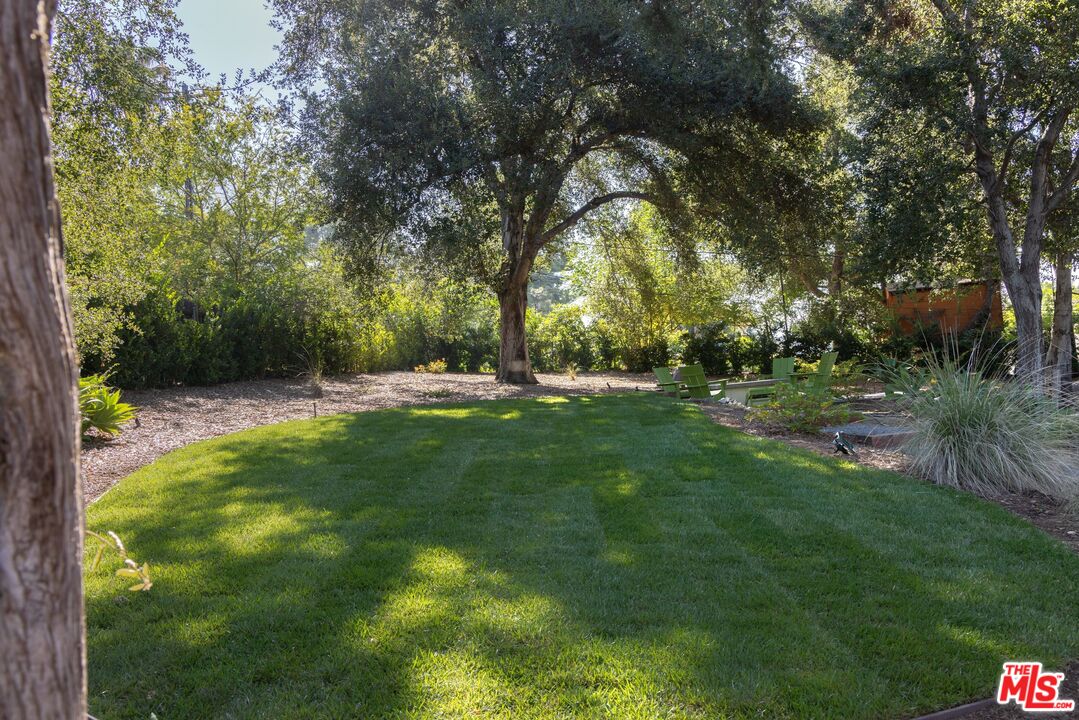 Property photo 37
