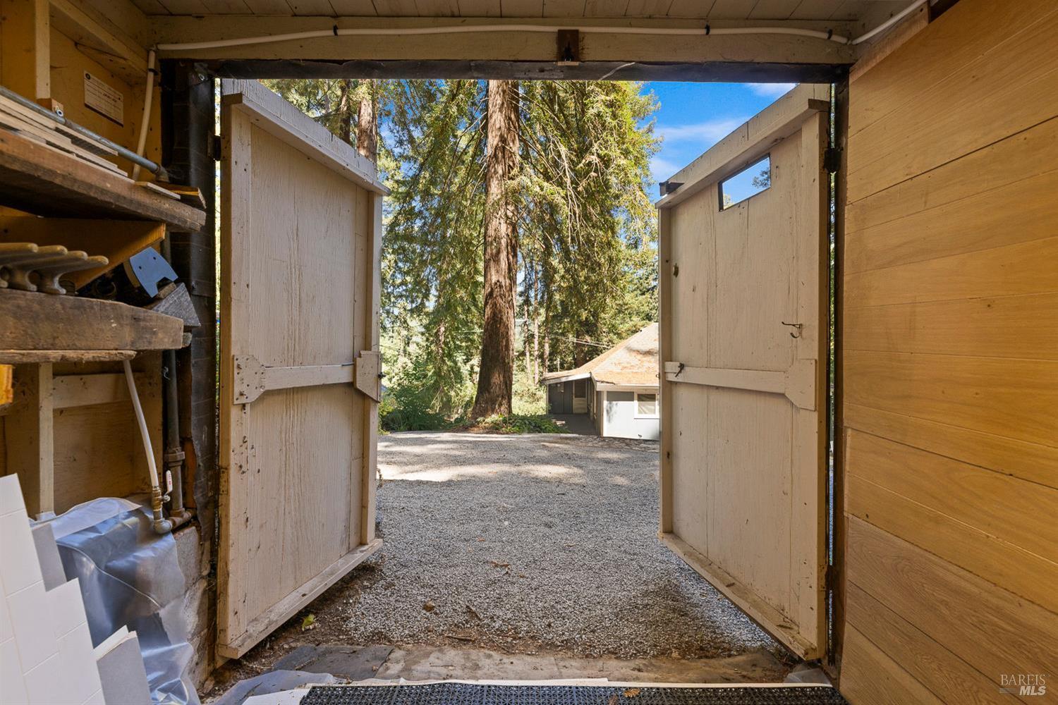 Property photo 37
