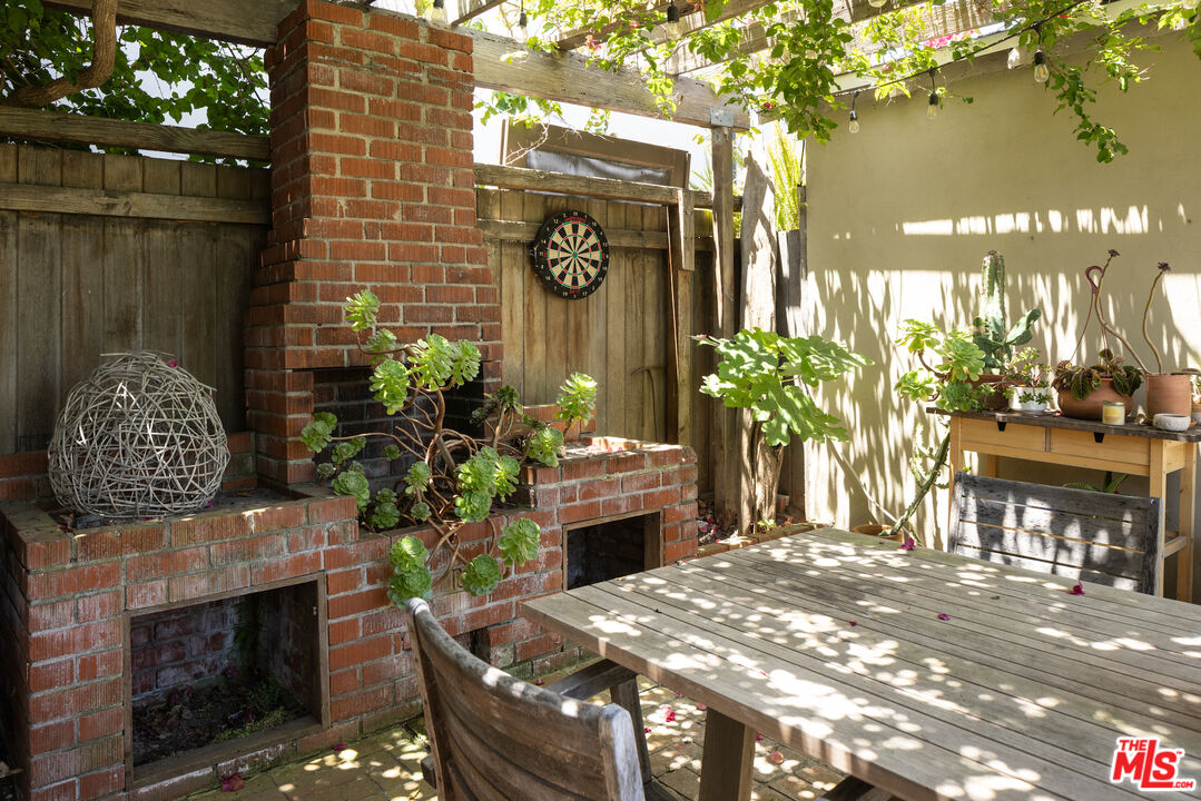 Property photo 32