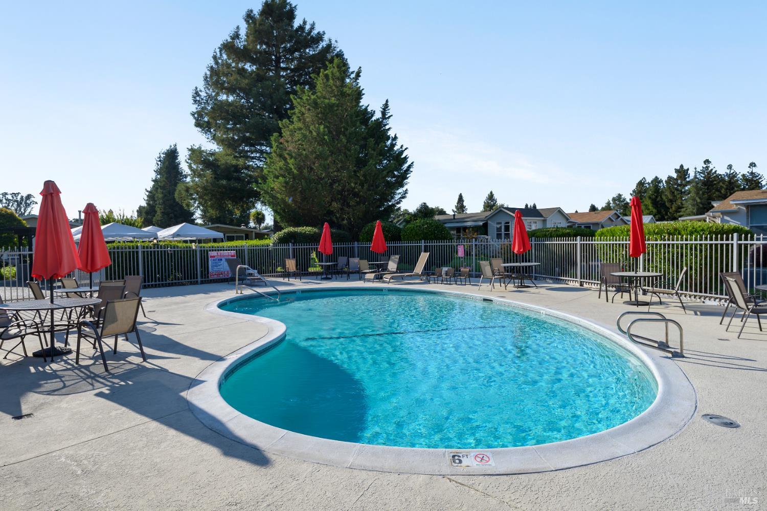 Property photo 33