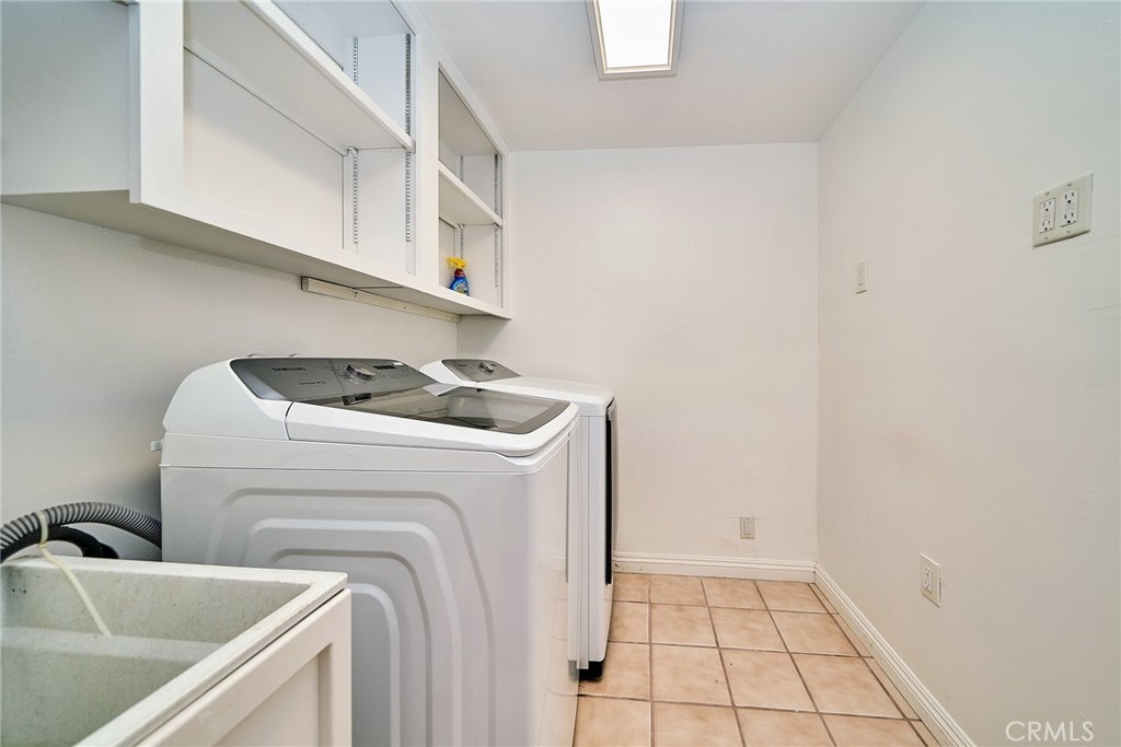 Property photo 44