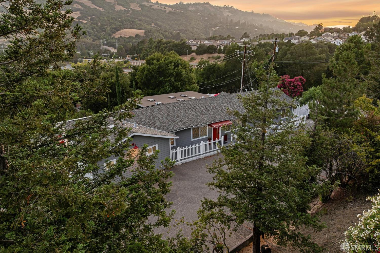 Property photo 34