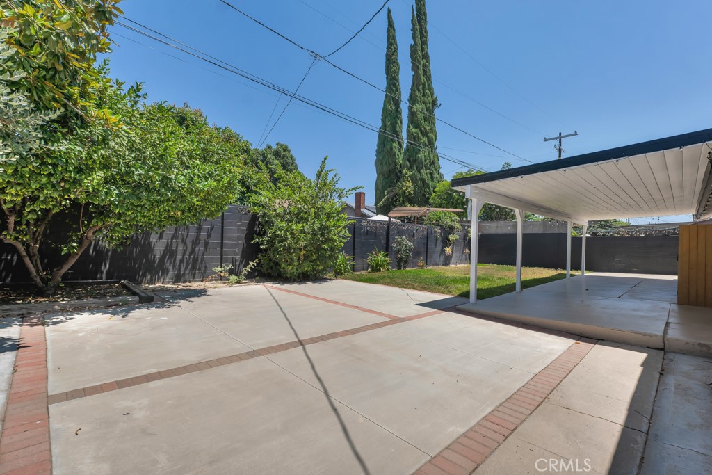 Property photo 38