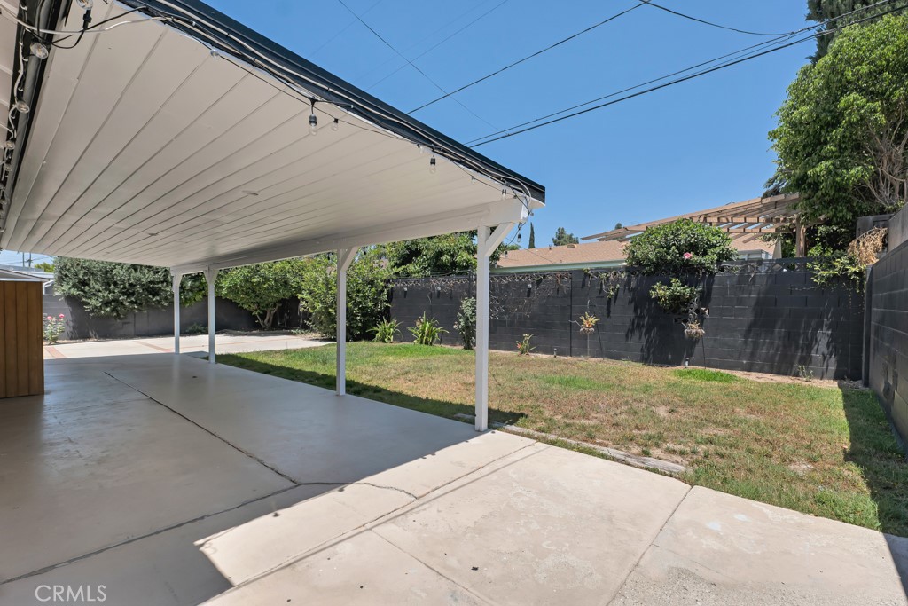 Property photo 44