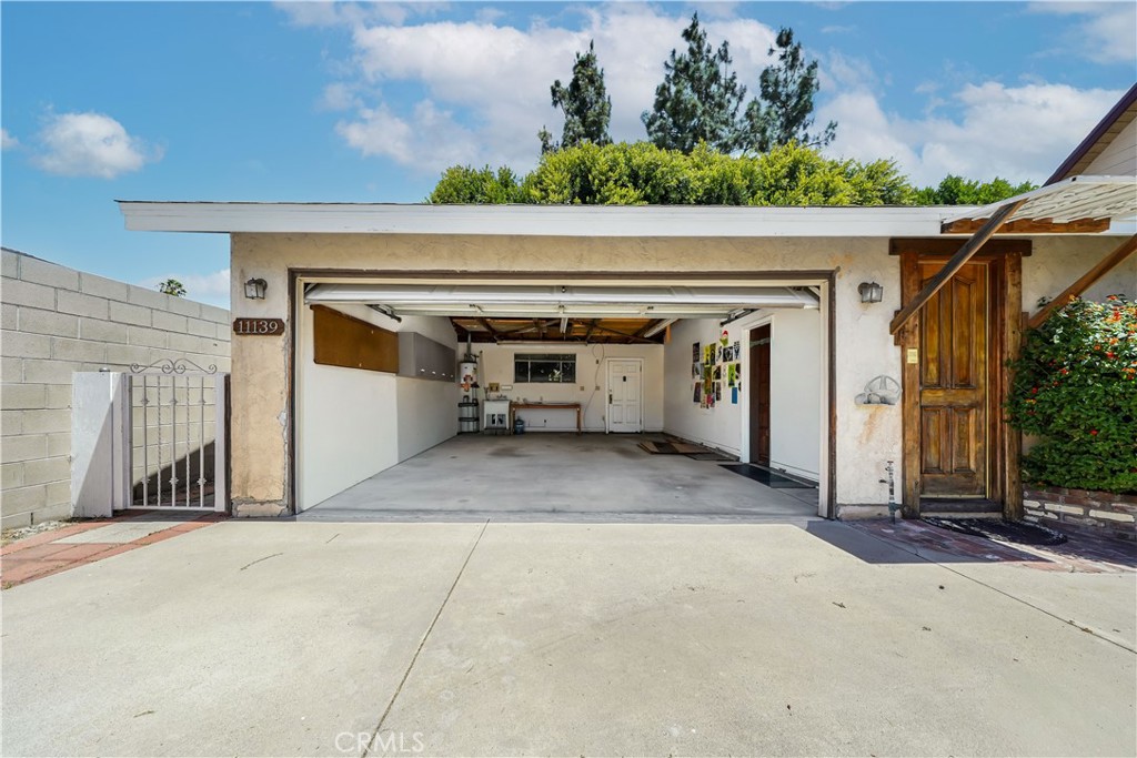Property photo 35