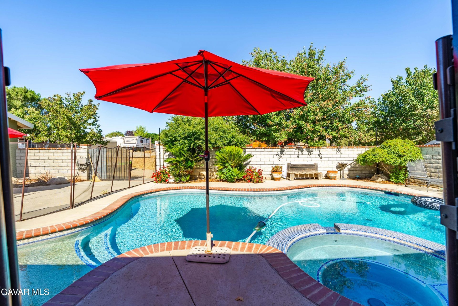 Property photo 37