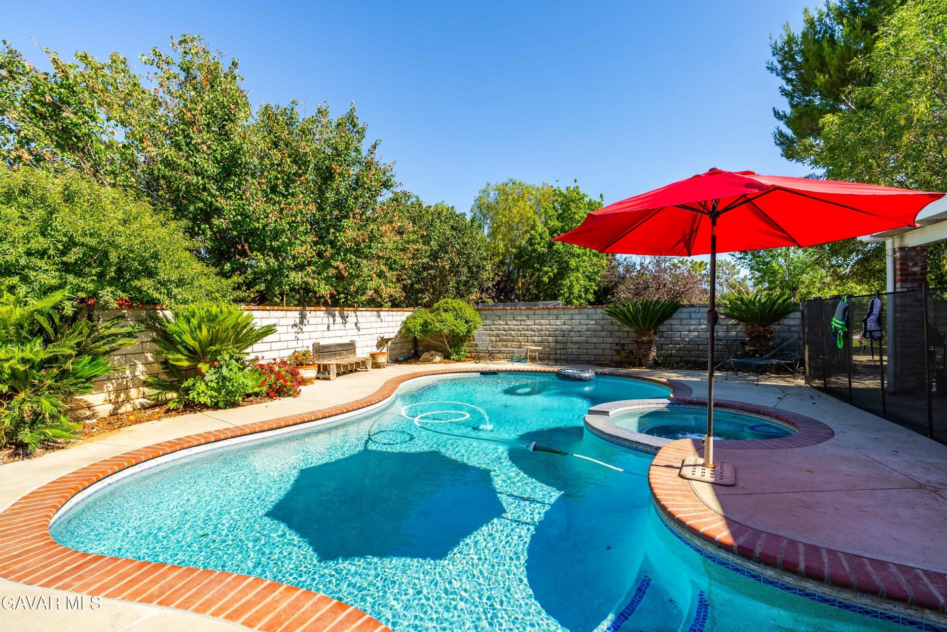 Property photo 40