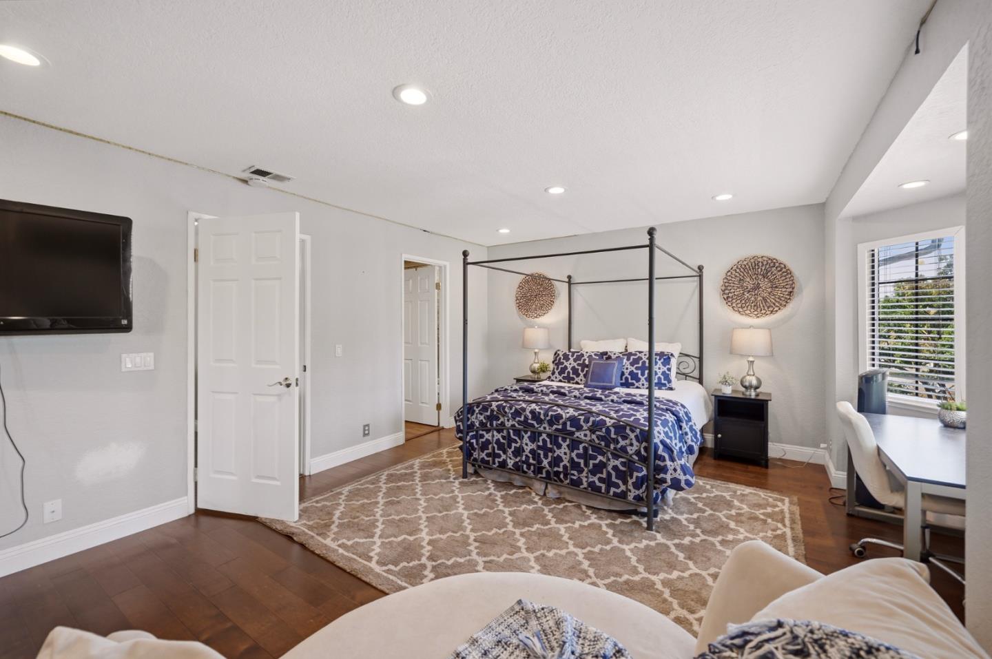 Property photo 25