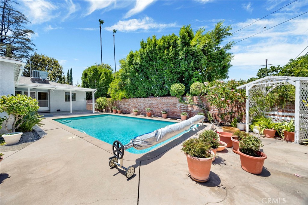 Property photo 28
