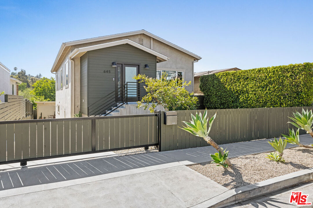 Property photo 38