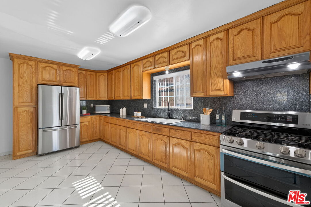 Property photo 17