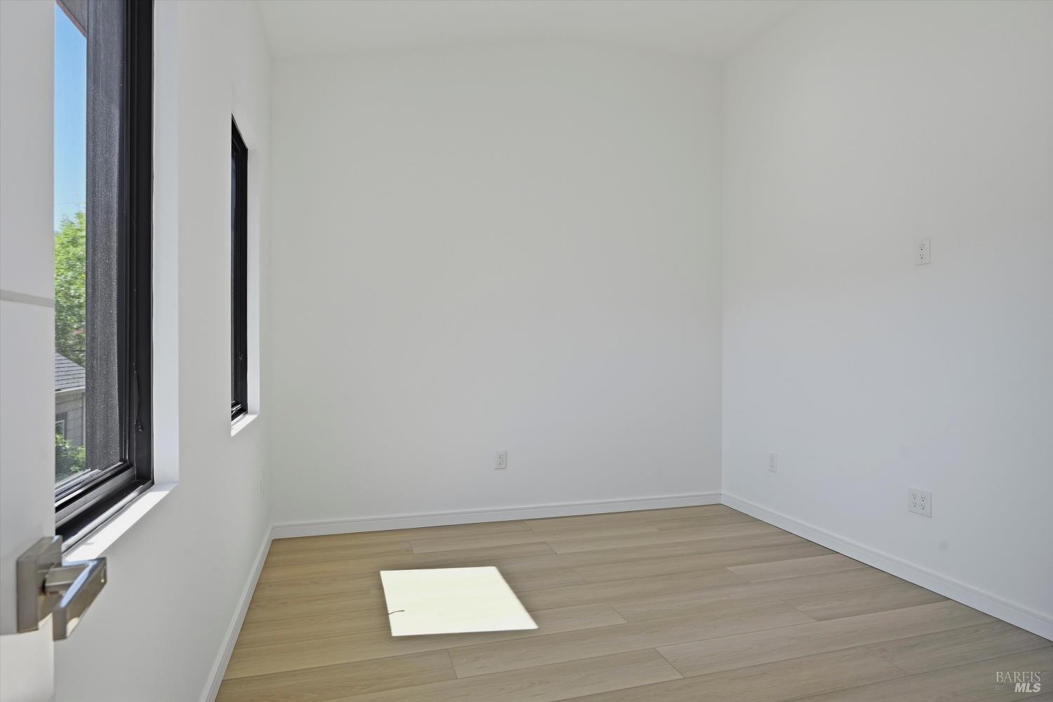 Property photo 50