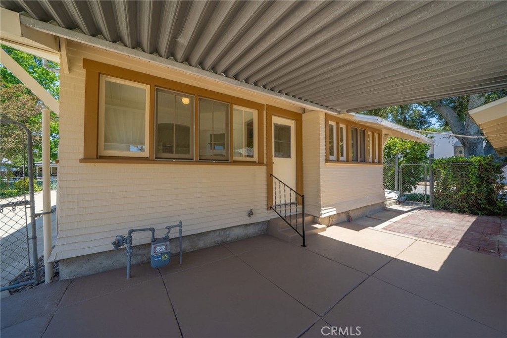 Property photo 33