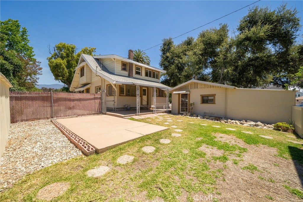 Property photo 35