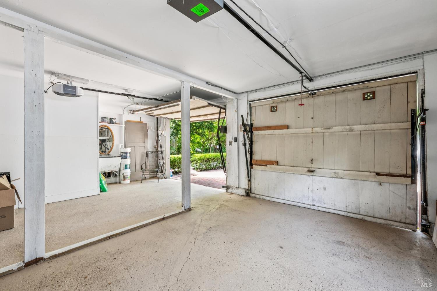 Property photo 50