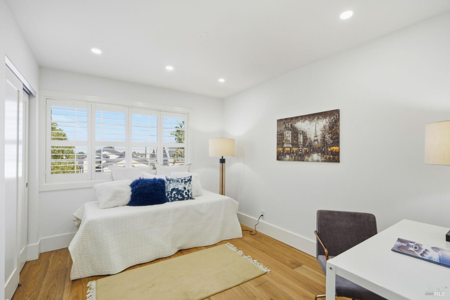 Property photo 40