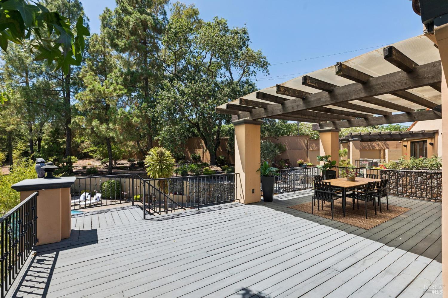 Property photo 25