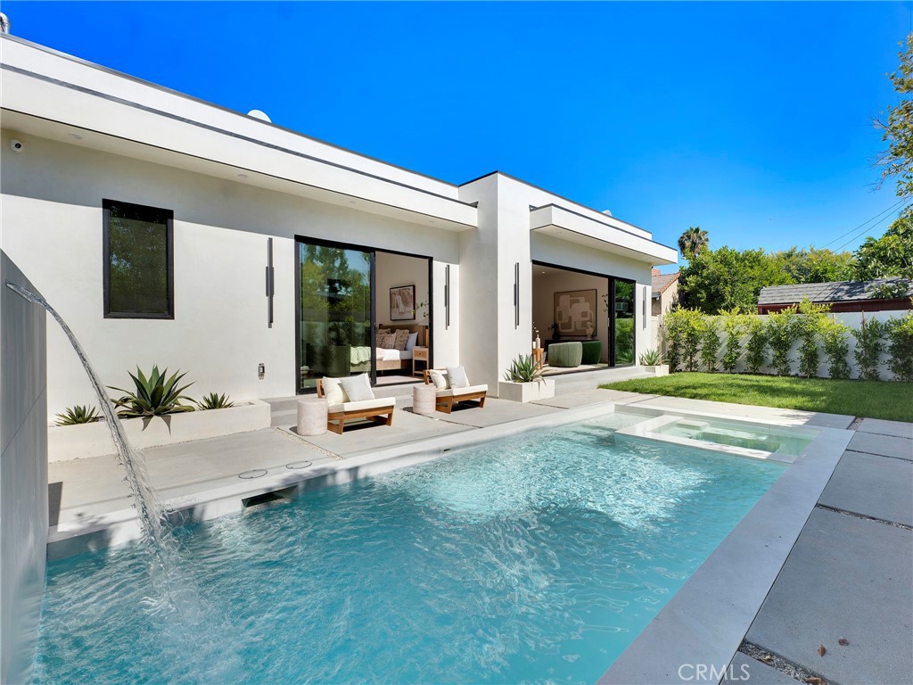 Property photo 44