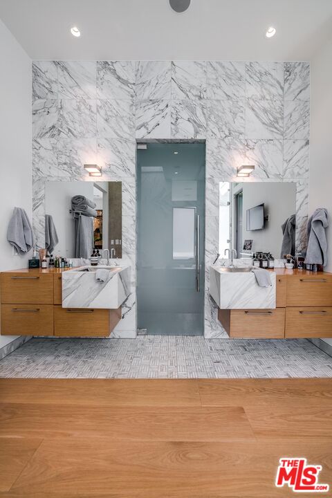 Property photo 51