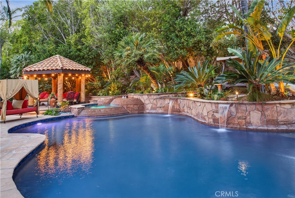 Property photo 38