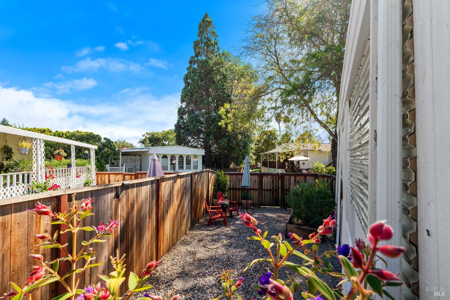 Property photo 50