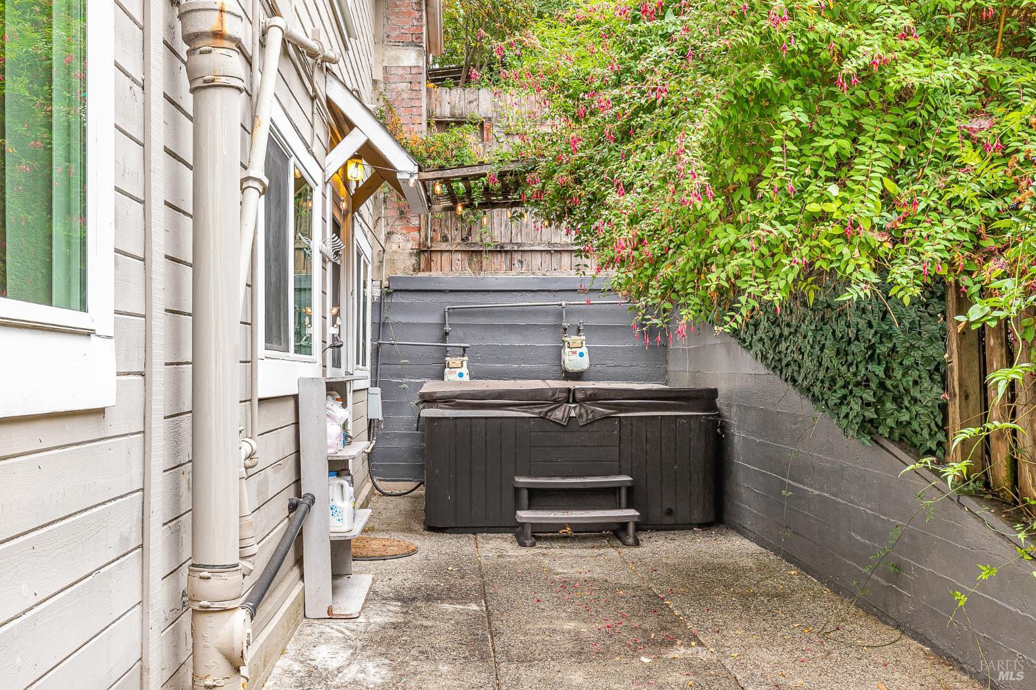 Property photo 16