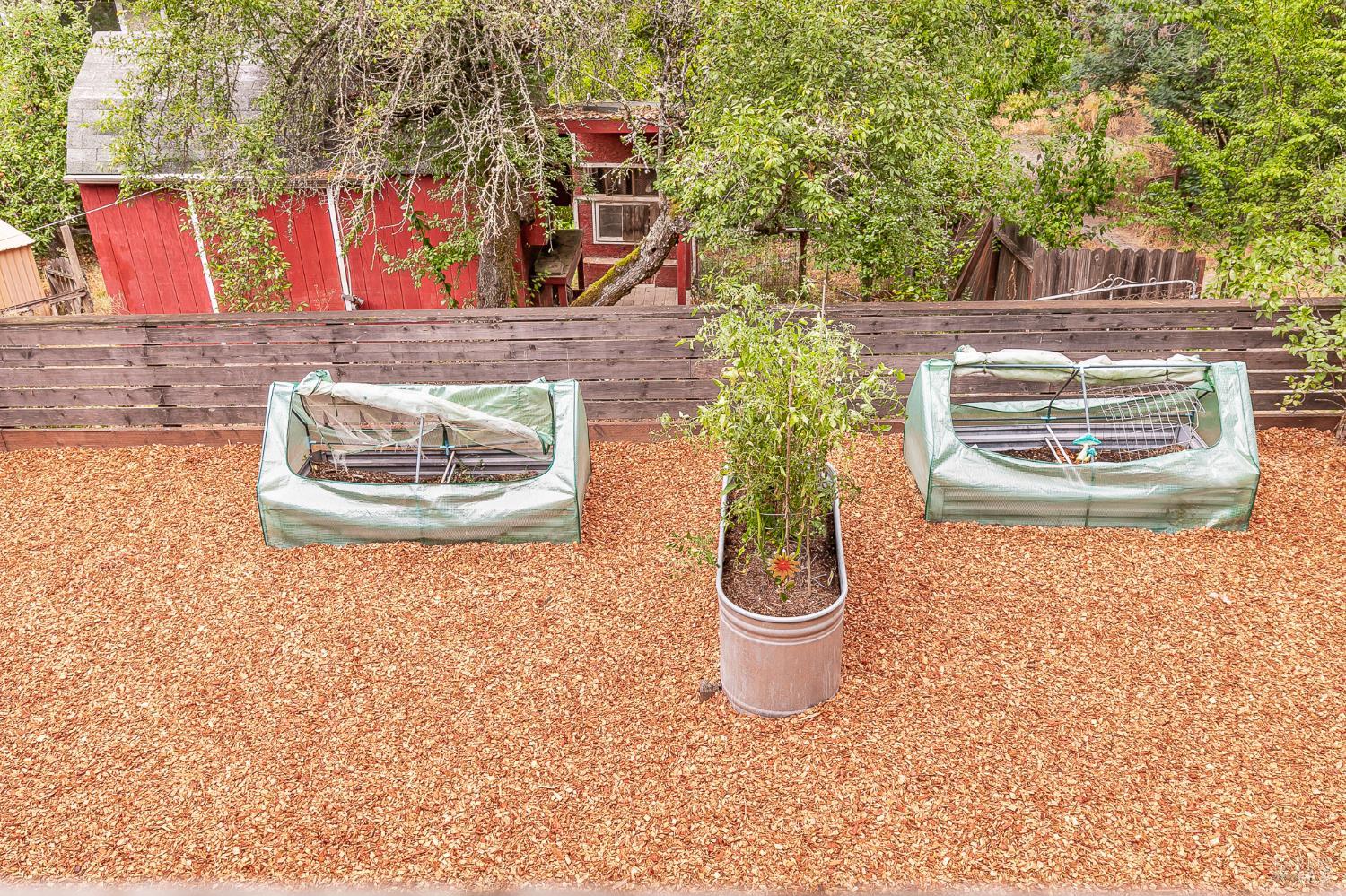 Property photo 35