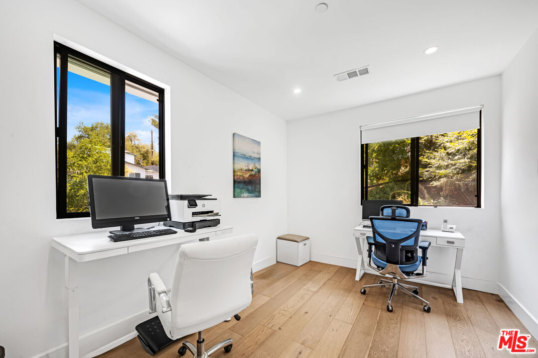 Property photo 50