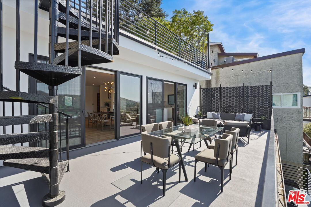 Property photo 44