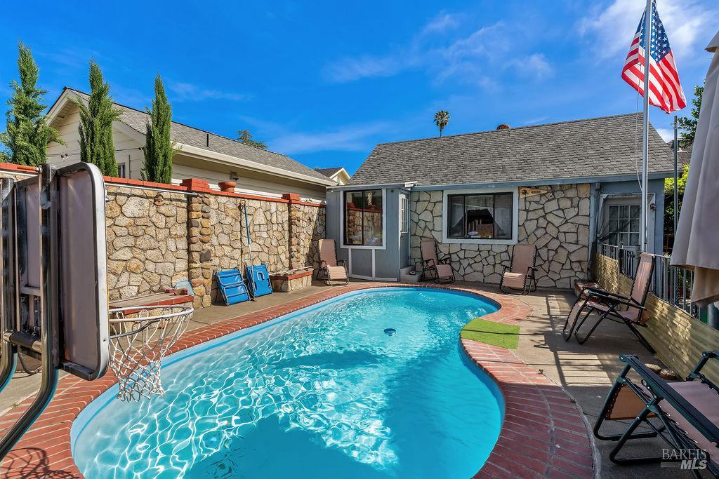 Property photo 19