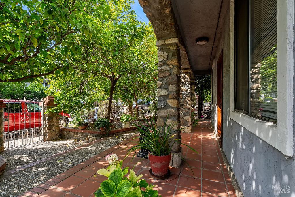 Property photo 28