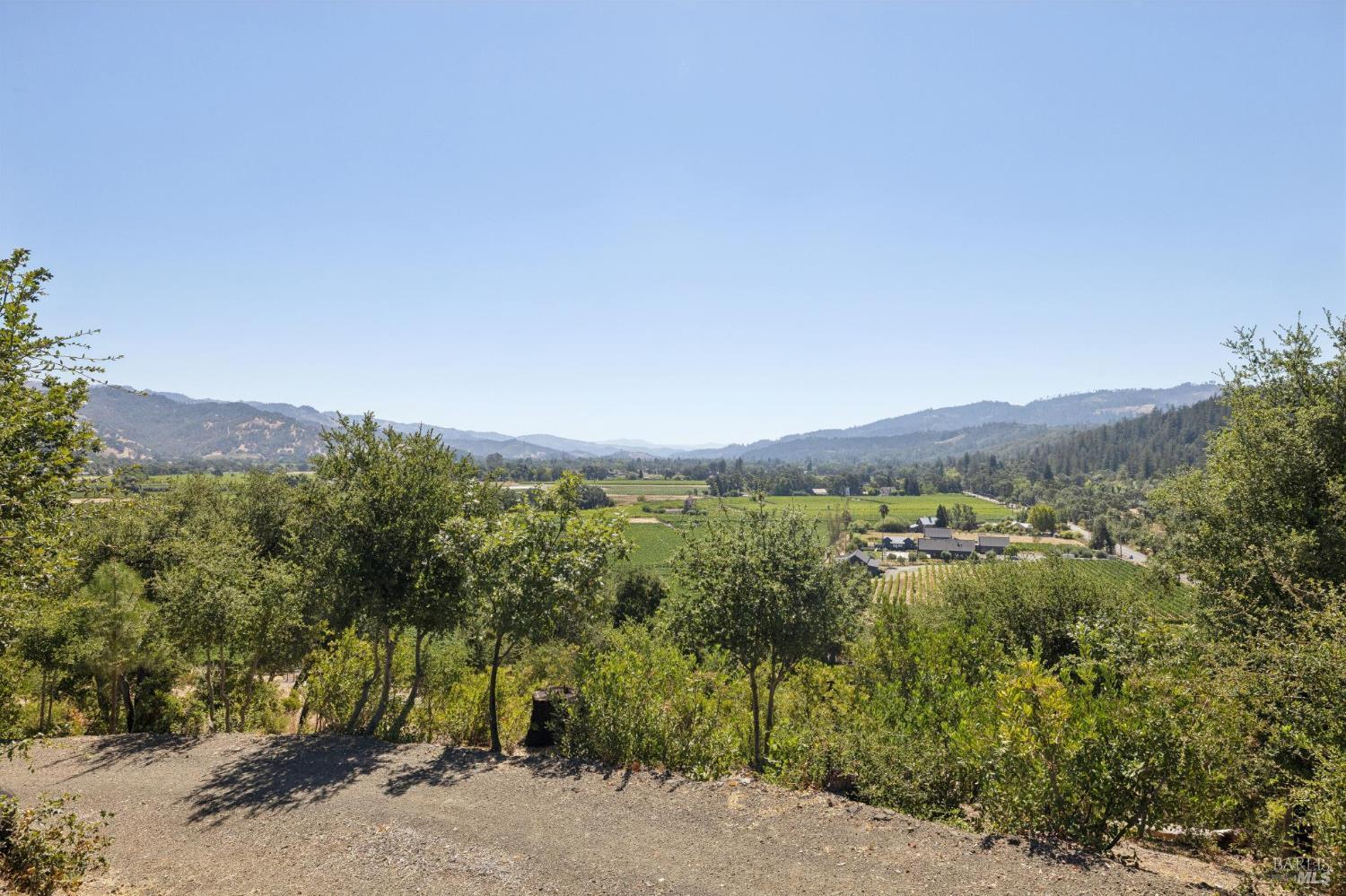 Property photo 33