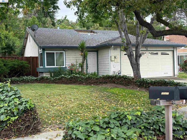 Property photo 31