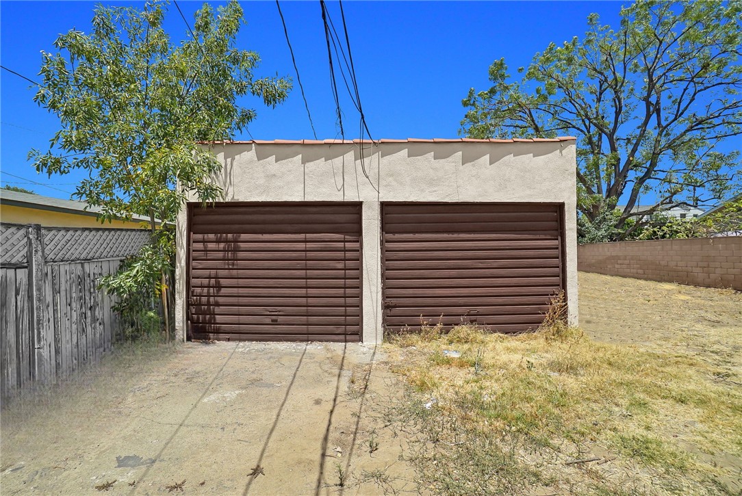Property photo 35